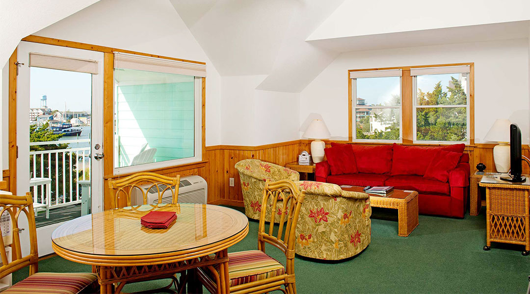 Suite301LR